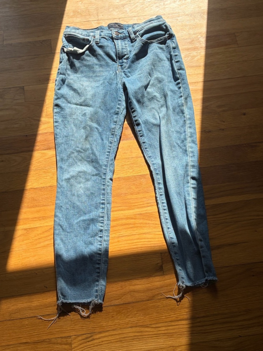 Lucky Brand Light Blue Denim Jeans with Branded Button